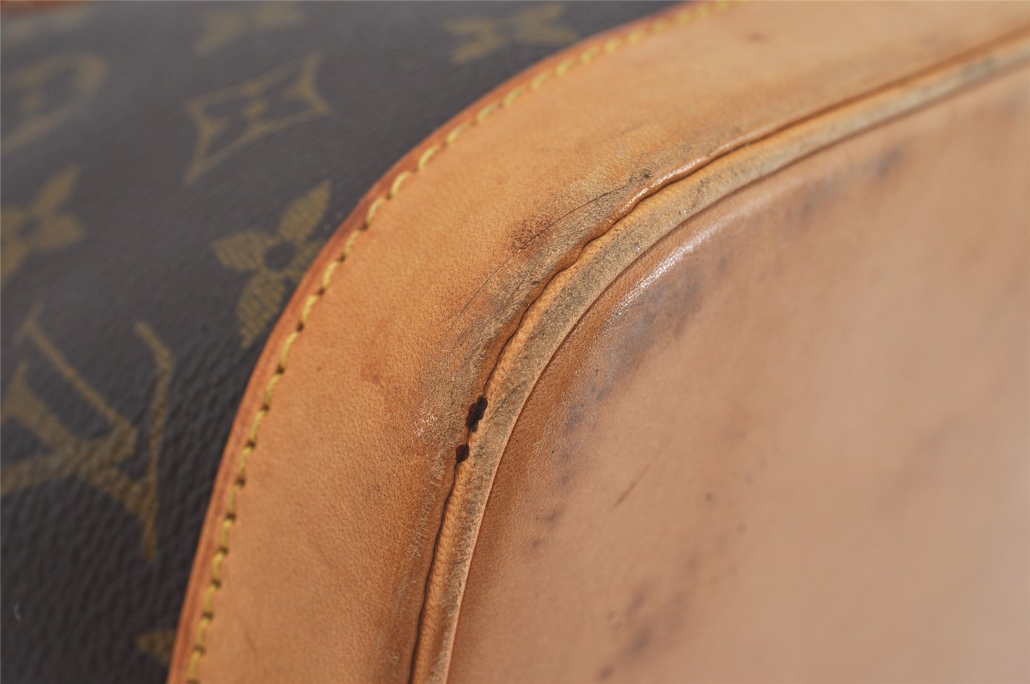 Authentic Louis Vuitton Monogram Alma Hand Bag Purse M51130 LV 1721I