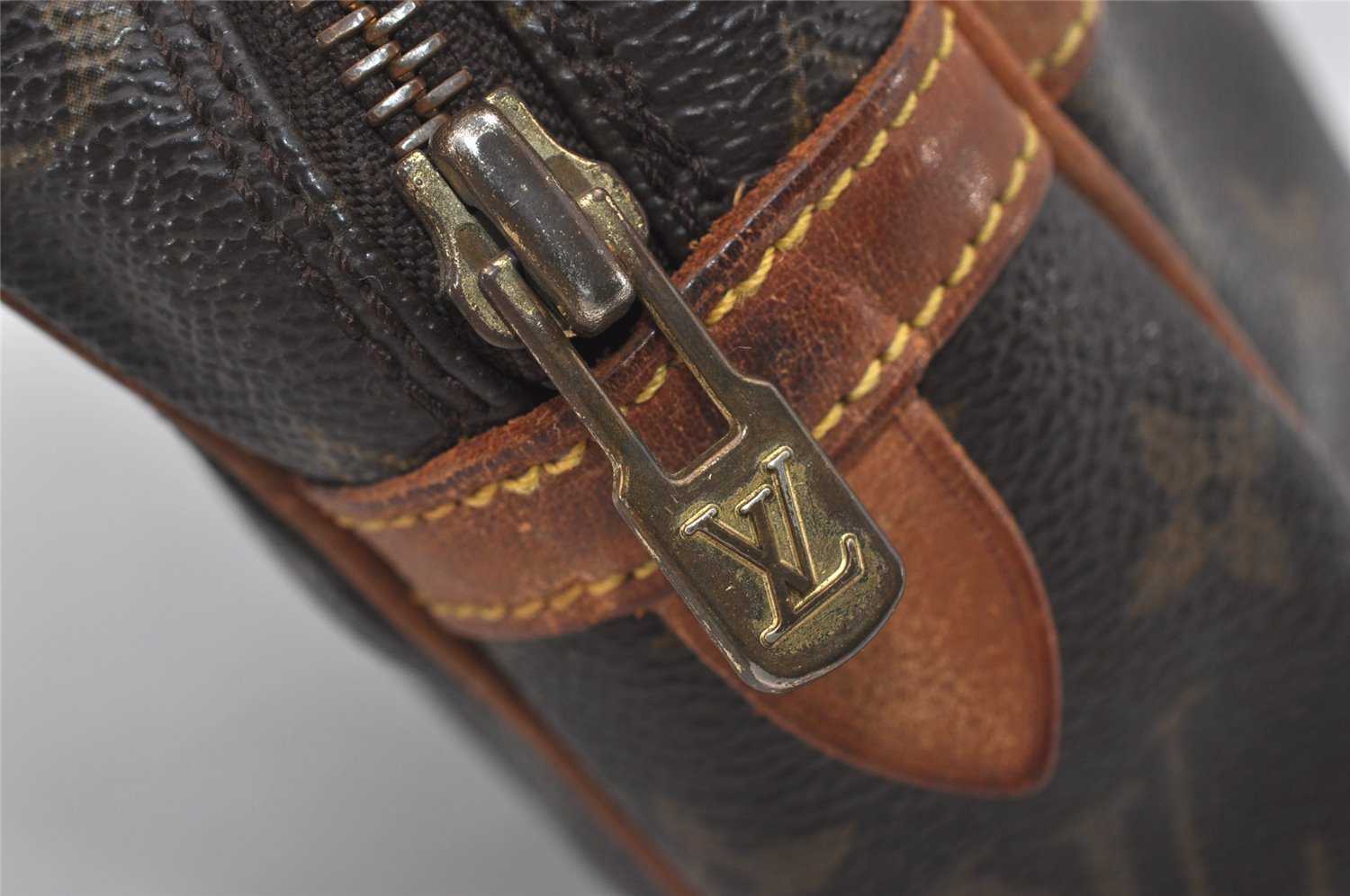 Authentic Louis Vuitton Monogram Compiegne 23 Clutch Hand Bag M51847 LV 1722I