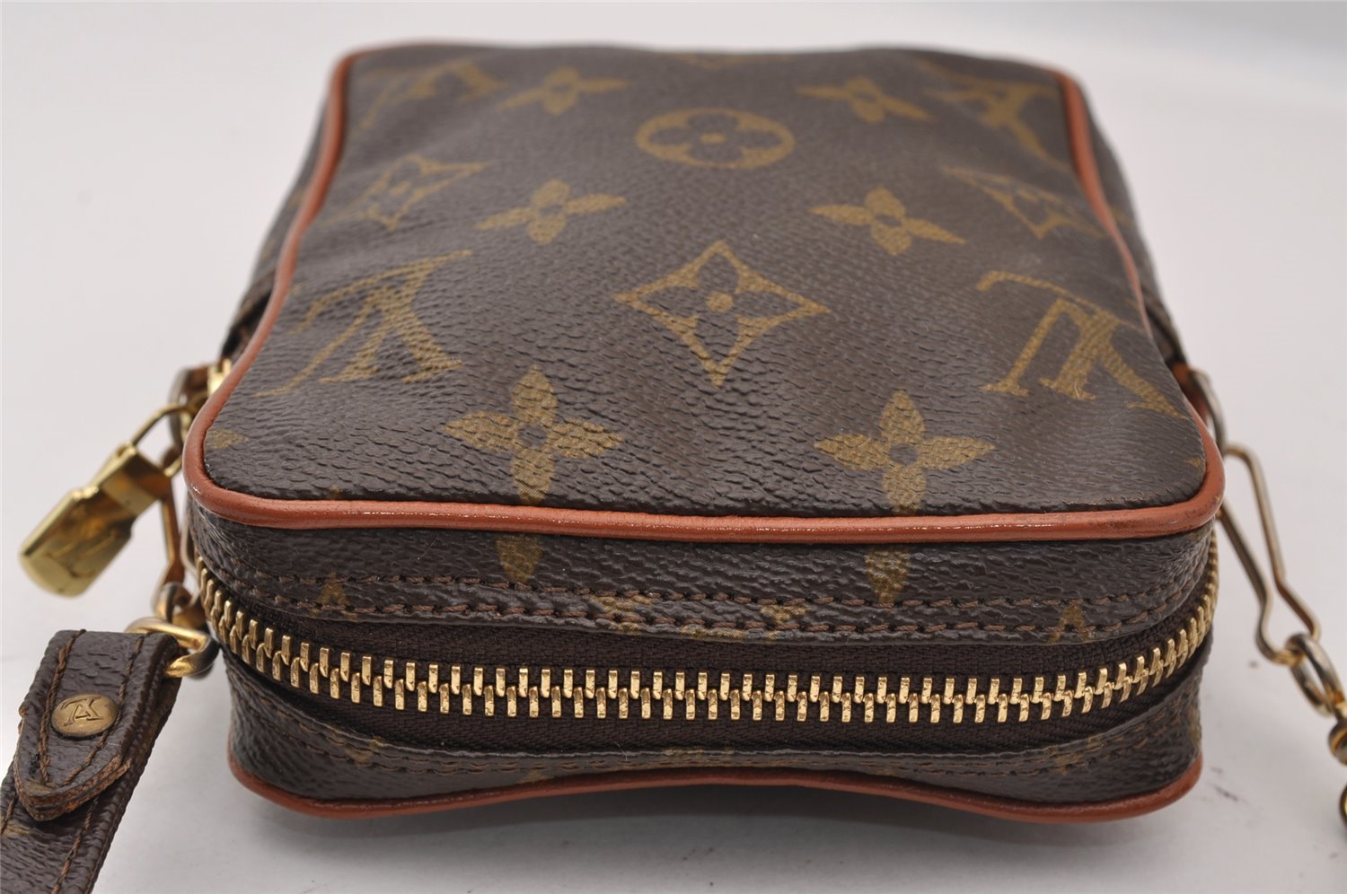 Auth Louis Vuitton Monogram Mini Poche Danube Shoulder Cross Bag Old Model 1729I