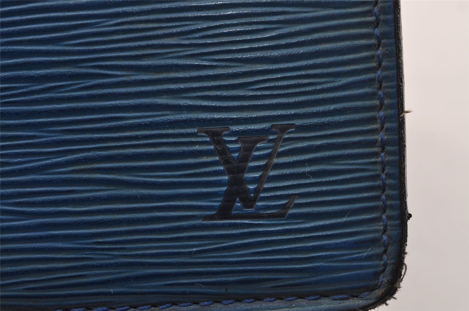 Authentic Louis Vuitton Epi Riviera Hand Bag Blue M48185 LV 1738I