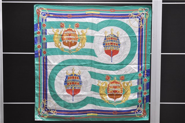 Authentic HERMES Carre 90 Scarf 