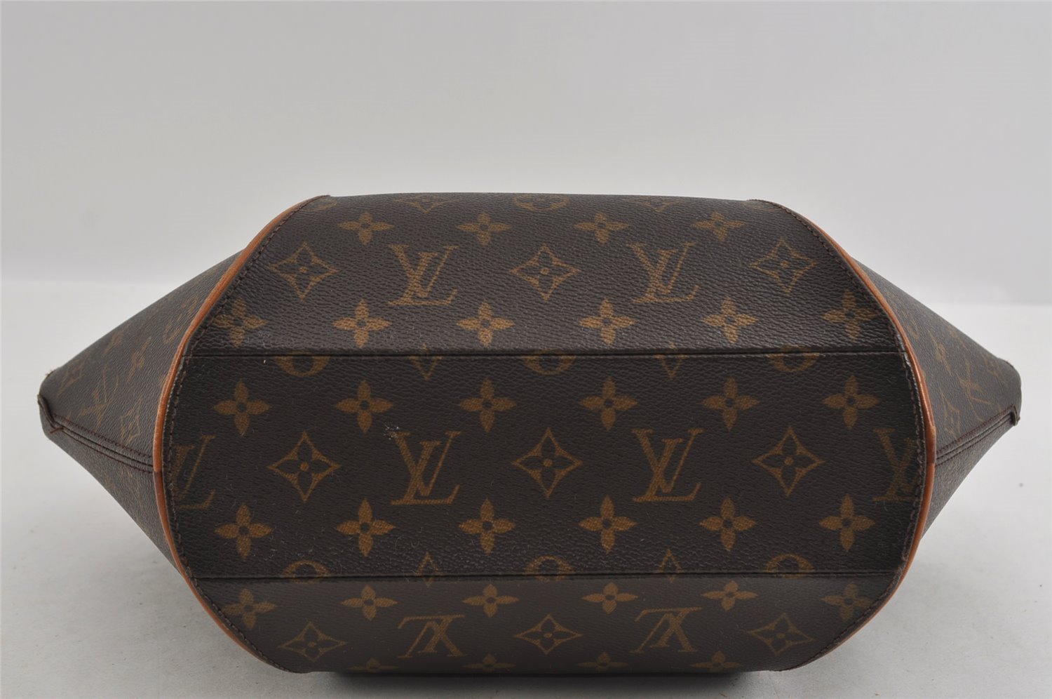 Authentic Louis Vuitton Monogram Ellipse MM Hand Bag M51126 LV 1739I