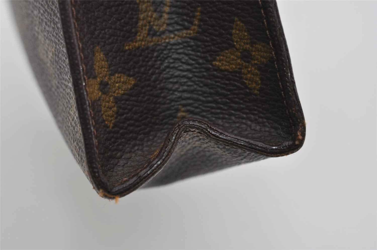Authentic Louis Vuitton Monogram Poche Toilette 26 Pouch Old Model Junk 1746I