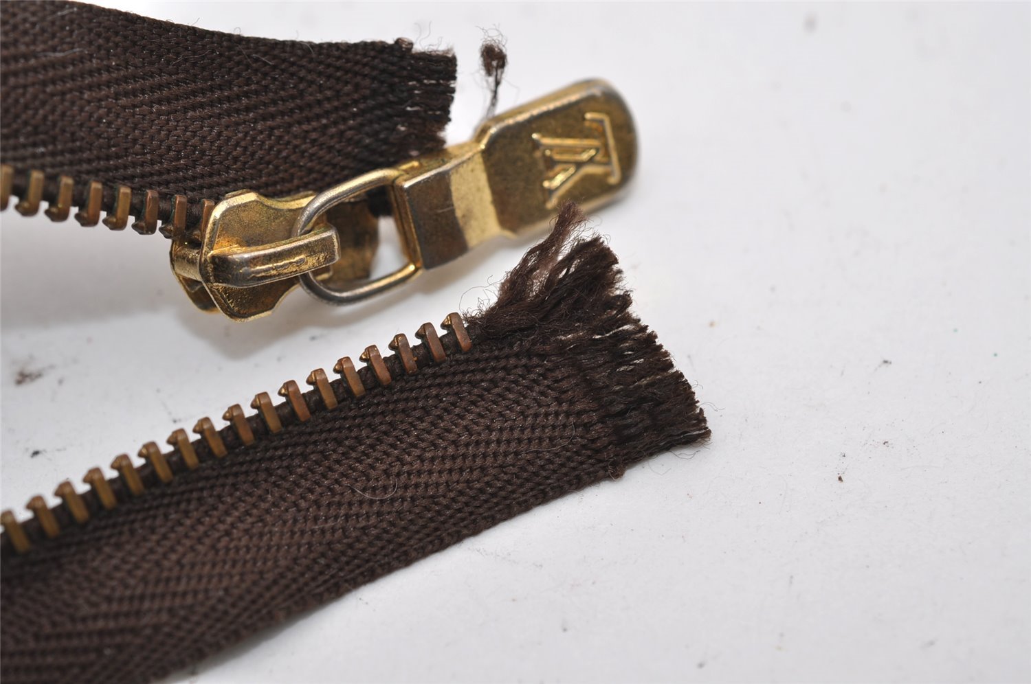 Authentic Louis Vuitton Monogram Poche Toilette 26 Pouch Old Model Junk 1746I