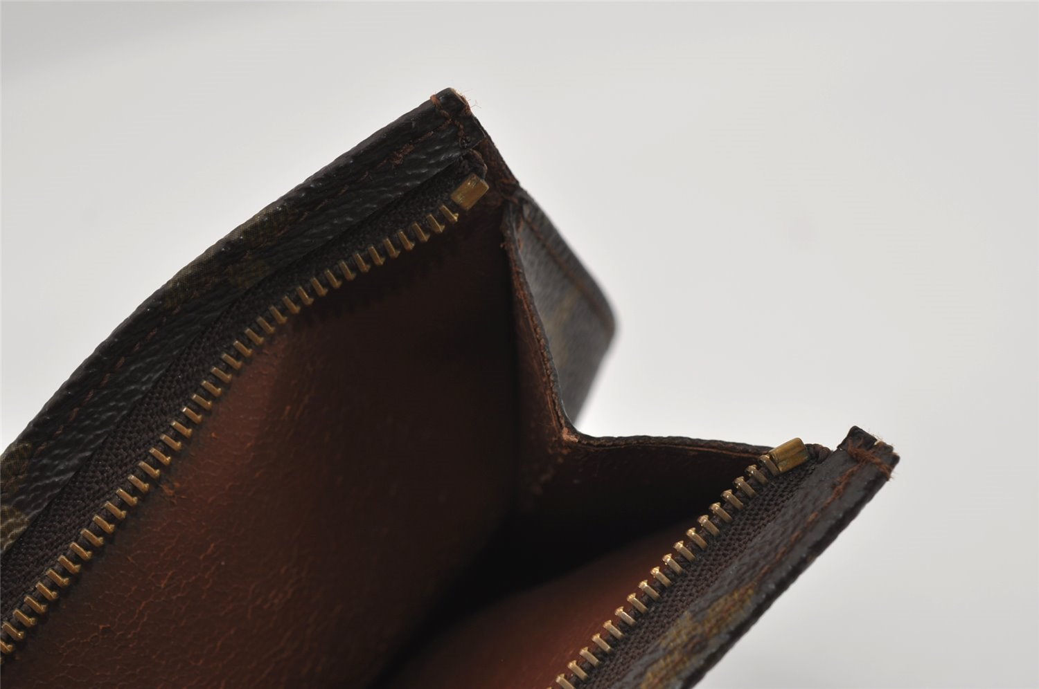 Authentic Louis Vuitton Monogram Poche Toilette 26 Pouch Old Model Junk 1746I