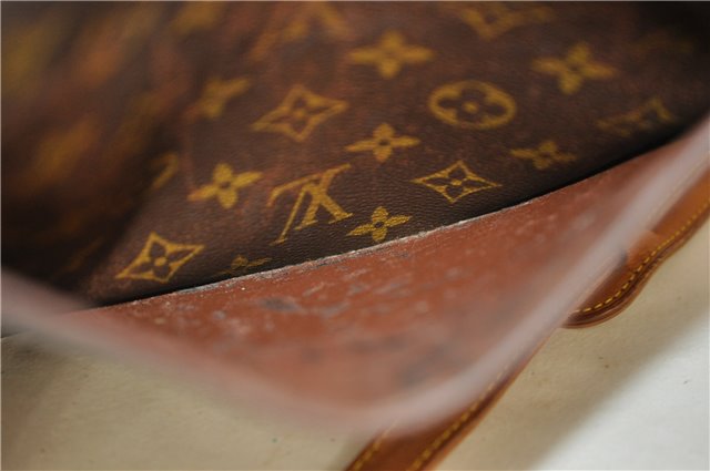 Auth Louis Vuitton Monogram Saint Cloud GM Shoulder Cross Bag M51242 LV 1748D