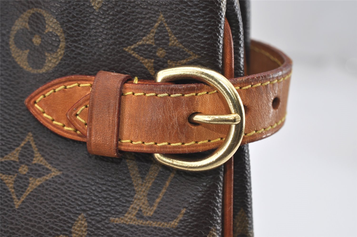 Authentic Louis Vuitton Monogram Batignolles Horizontal Tote Bag M51154 LV 1750I