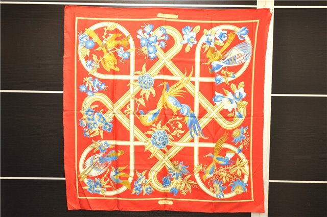 Authentic HERMES Carre 90 Scarf 