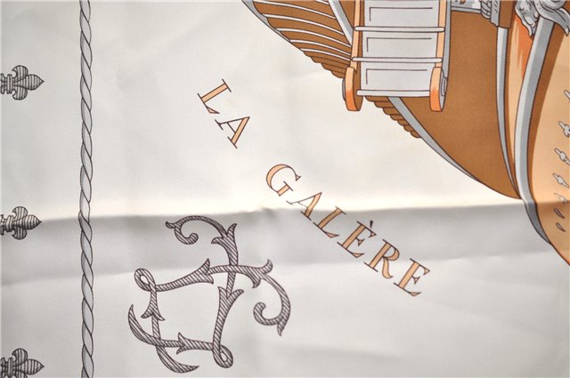 Authenti HERMES Carre 90 Scarf 