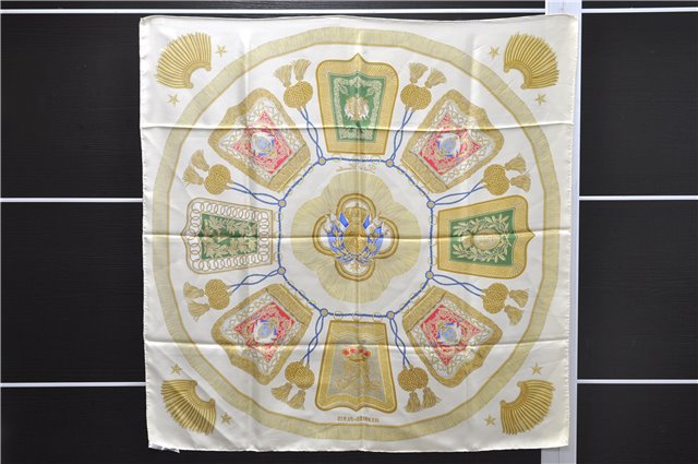 Authentic HERMES Carre 90 Scarf 