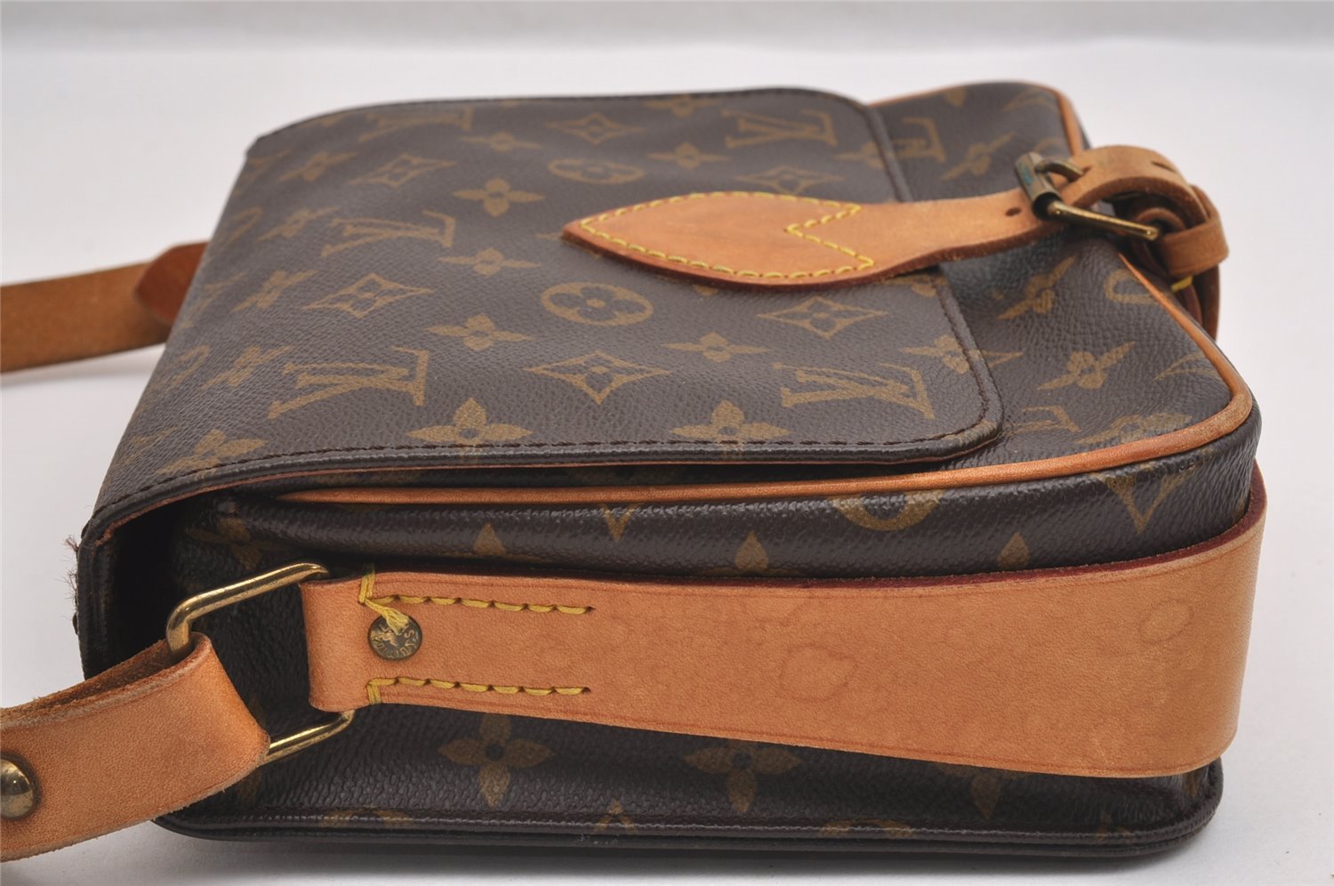 Authentic Louis Vuitton Monogram Cartouchiere MM M51253 Shoulder Cross Bag 1757I