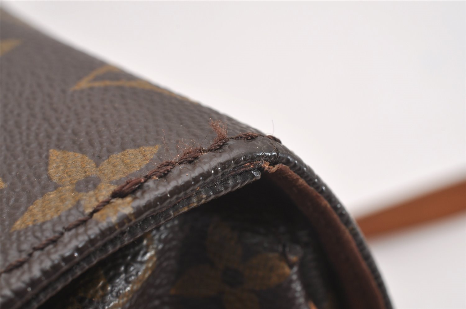 Authentic Louis Vuitton Monogram Cartouchiere MM M51253 Shoulder Cross Bag 1757I