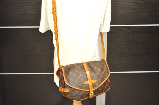 Auth Louis Vuitton Monogram Saumur 30 Shoulder Cross Body Bag M42256 LV 1760D