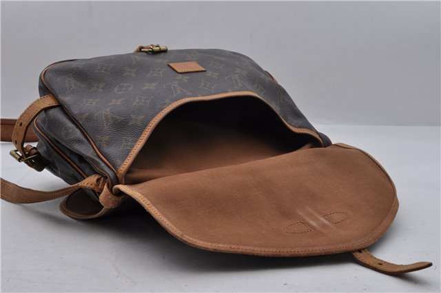 Auth Louis Vuitton Monogram Saumur 30 Shoulder Cross Body Bag M42256 LV 1774D