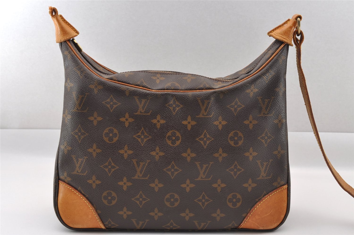 Authentic Louis Vuitton Monogram Boulogne 30 Shoulder Bag M52165 Junk 1776I