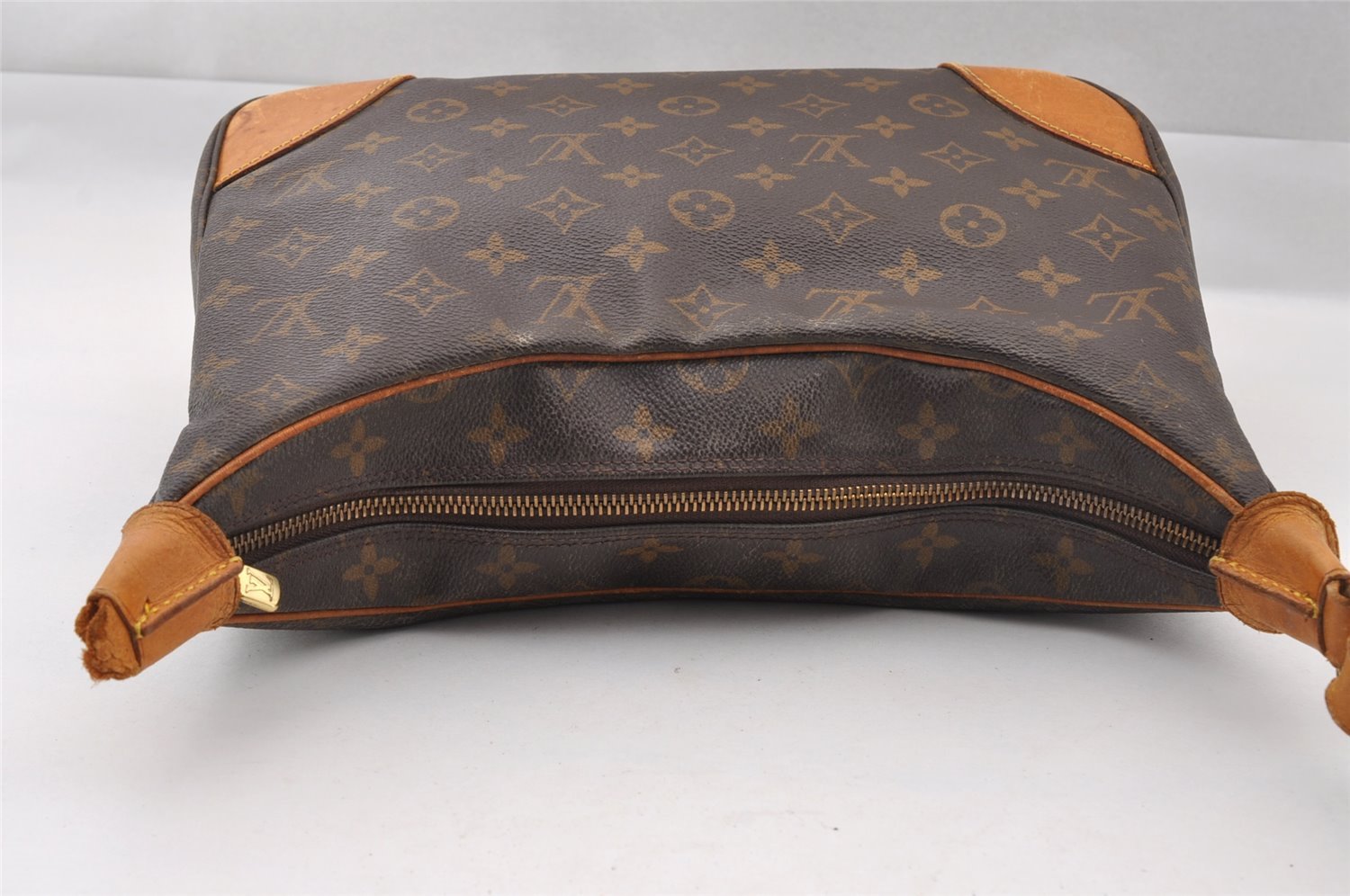 Authentic Louis Vuitton Monogram Boulogne 30 Shoulder Bag M52165 Junk 1776I