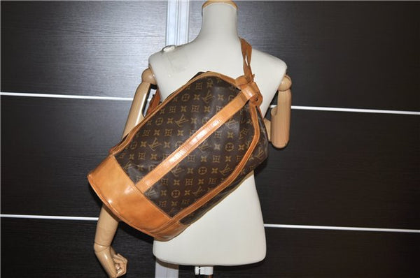 Authentic Louis Vuitton Monogram Randonnee GM Shoulder Bag M42244 LV 1777F
