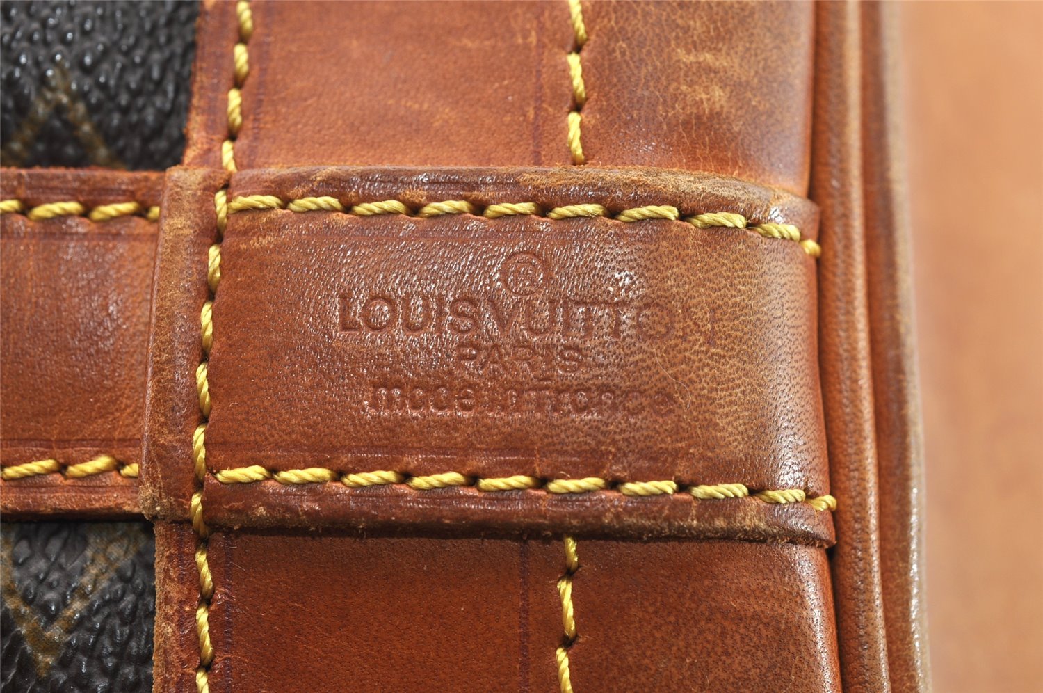 Authentic Louis Vuitton Monogram Noe Shoulder Drawstring Bag M42224 LV 1782I