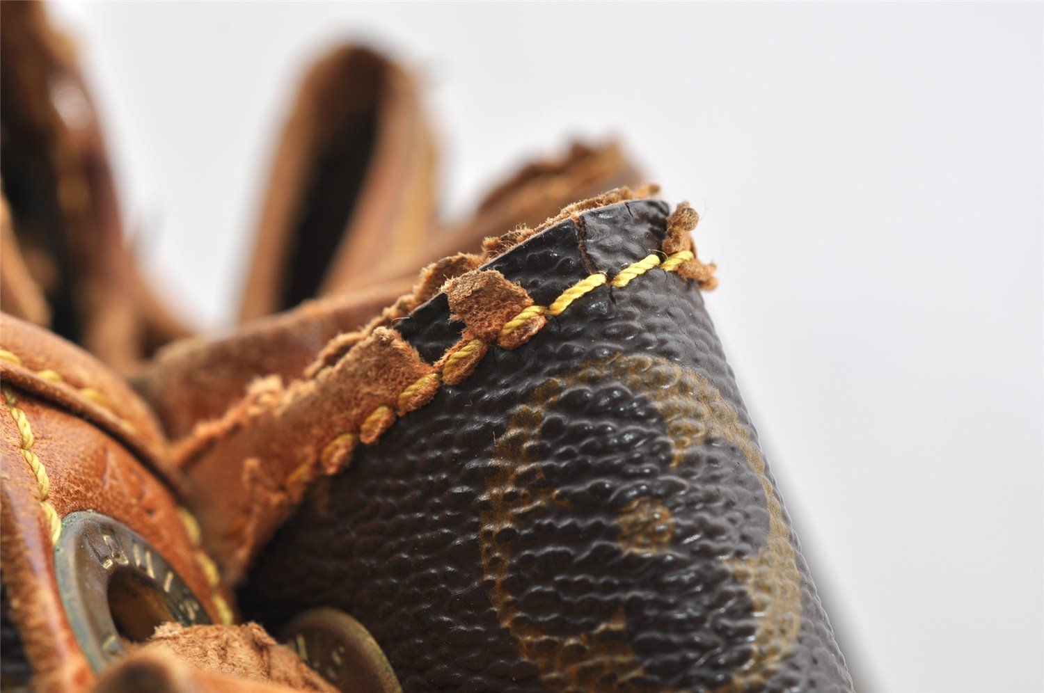 Authentic Louis Vuitton Monogram Noe Shoulder Drawstring Bag M42224 LV 1782I