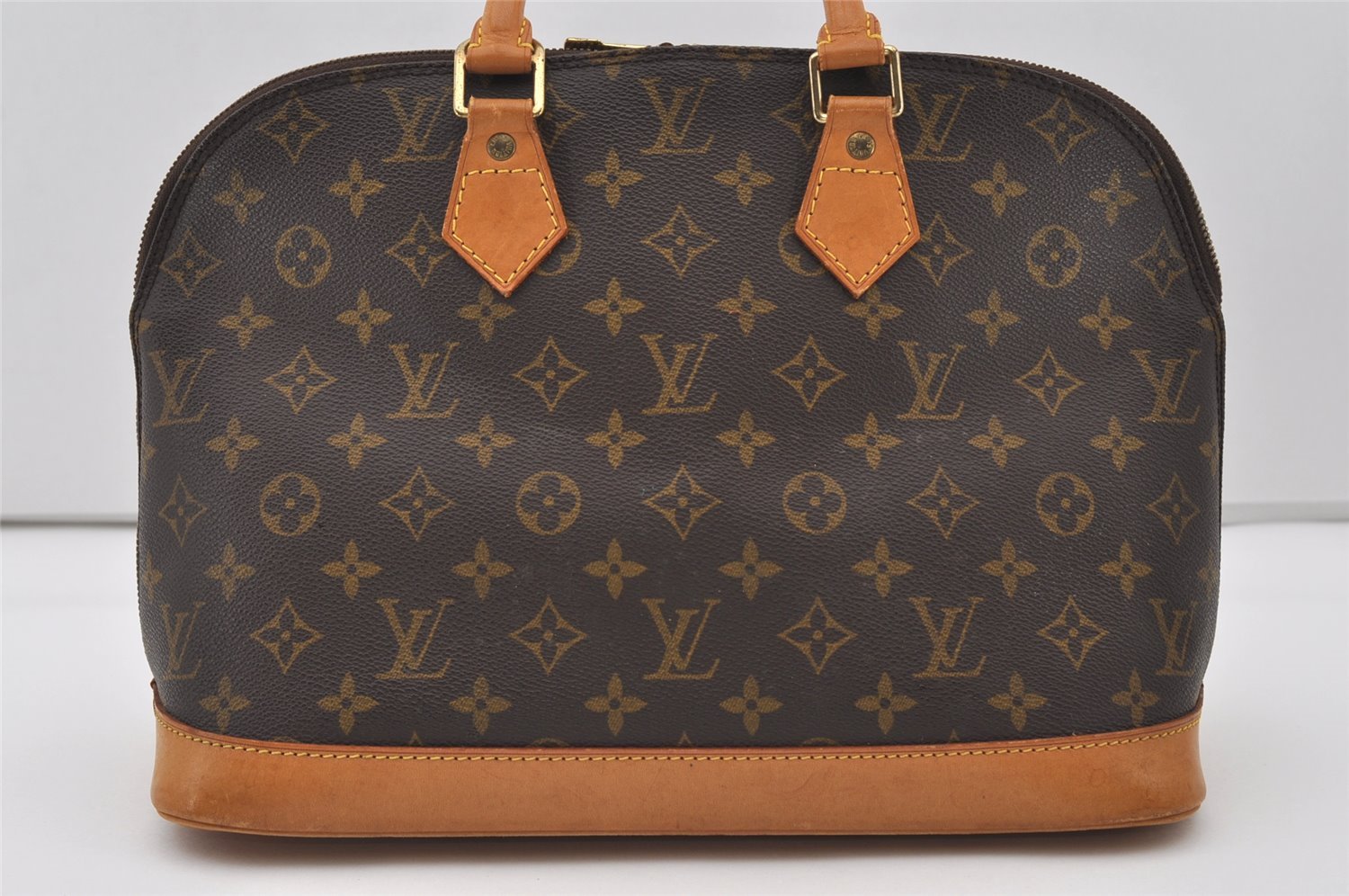 Authentic Louis Vuitton Monogram Alma Hand Bag Purse M51130 LV 1783I