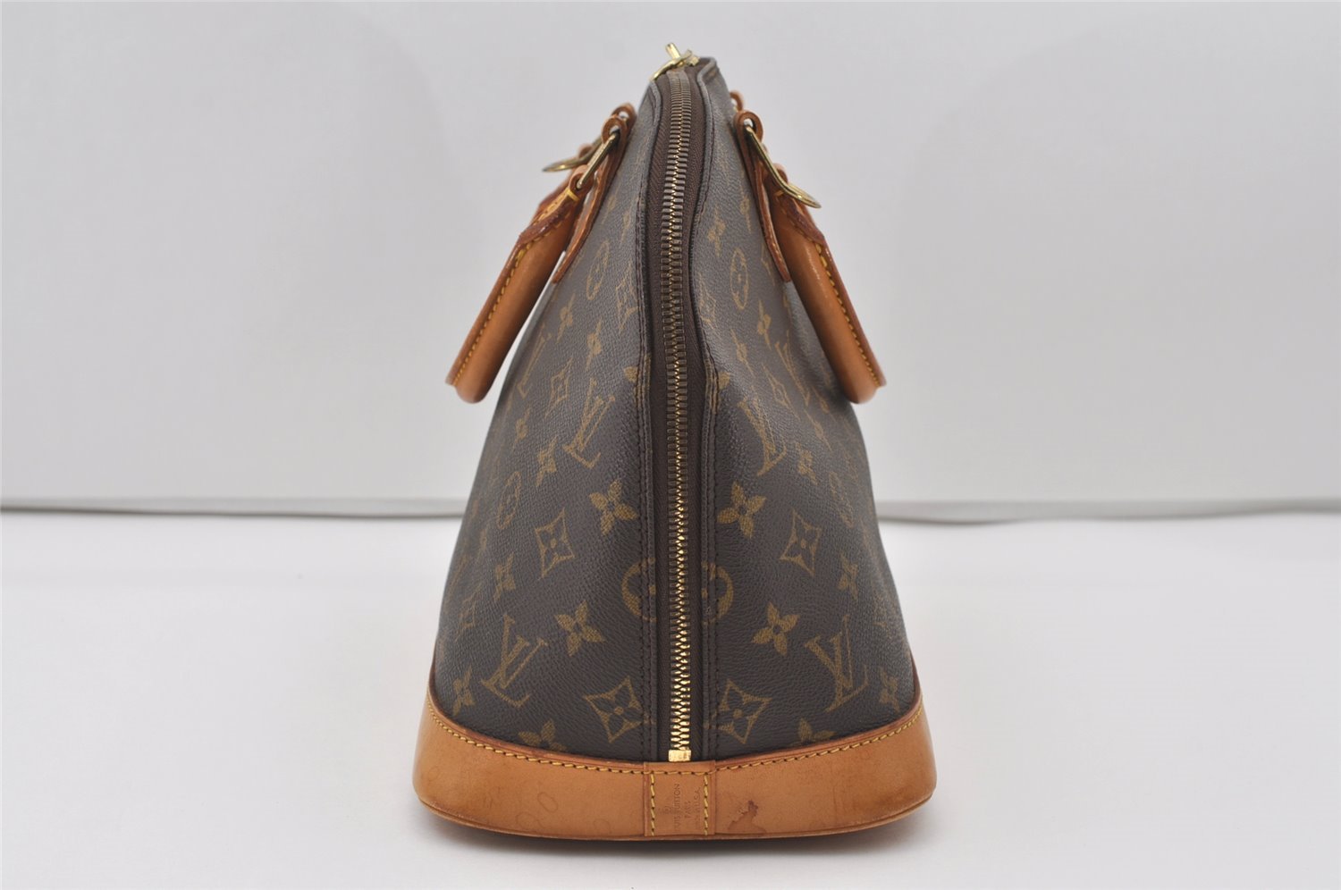 Authentic Louis Vuitton Monogram Alma Hand Bag Purse M51130 LV 1783I