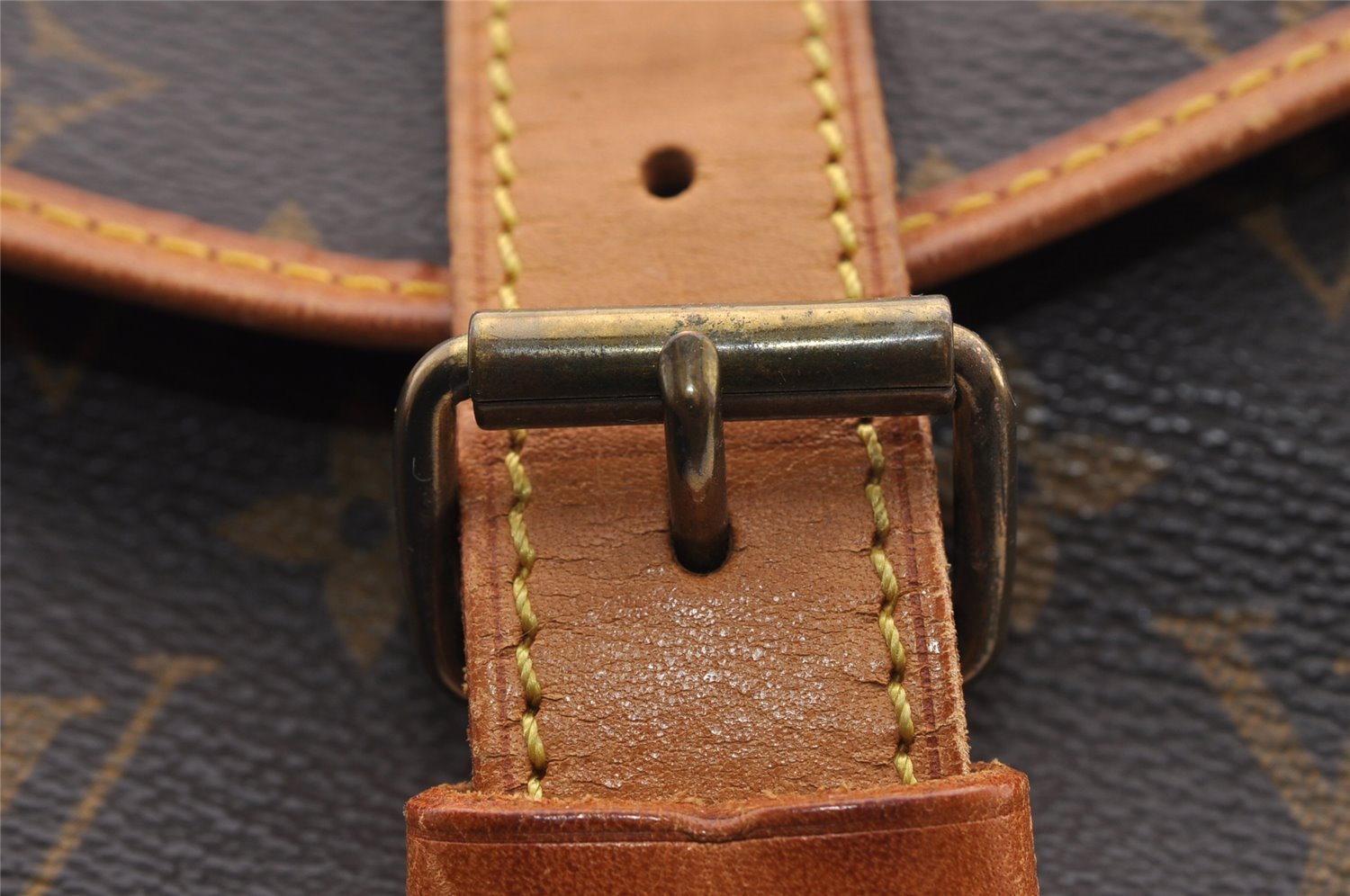 Authentic Louis Vuitton Monogram Saumur 35 Shoulder Cross Bag M42254 LV 1785I