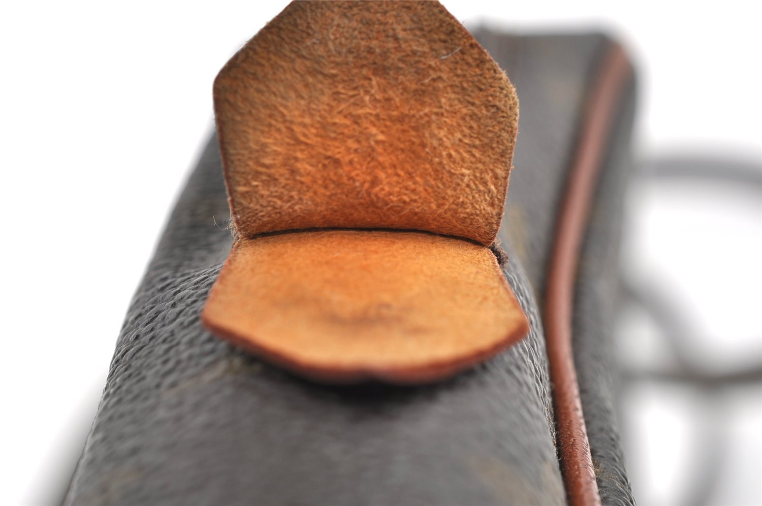 Authentic Louis Vuitton Monogram Danube Shoulder Cross Bag Old Model Junk 1788I