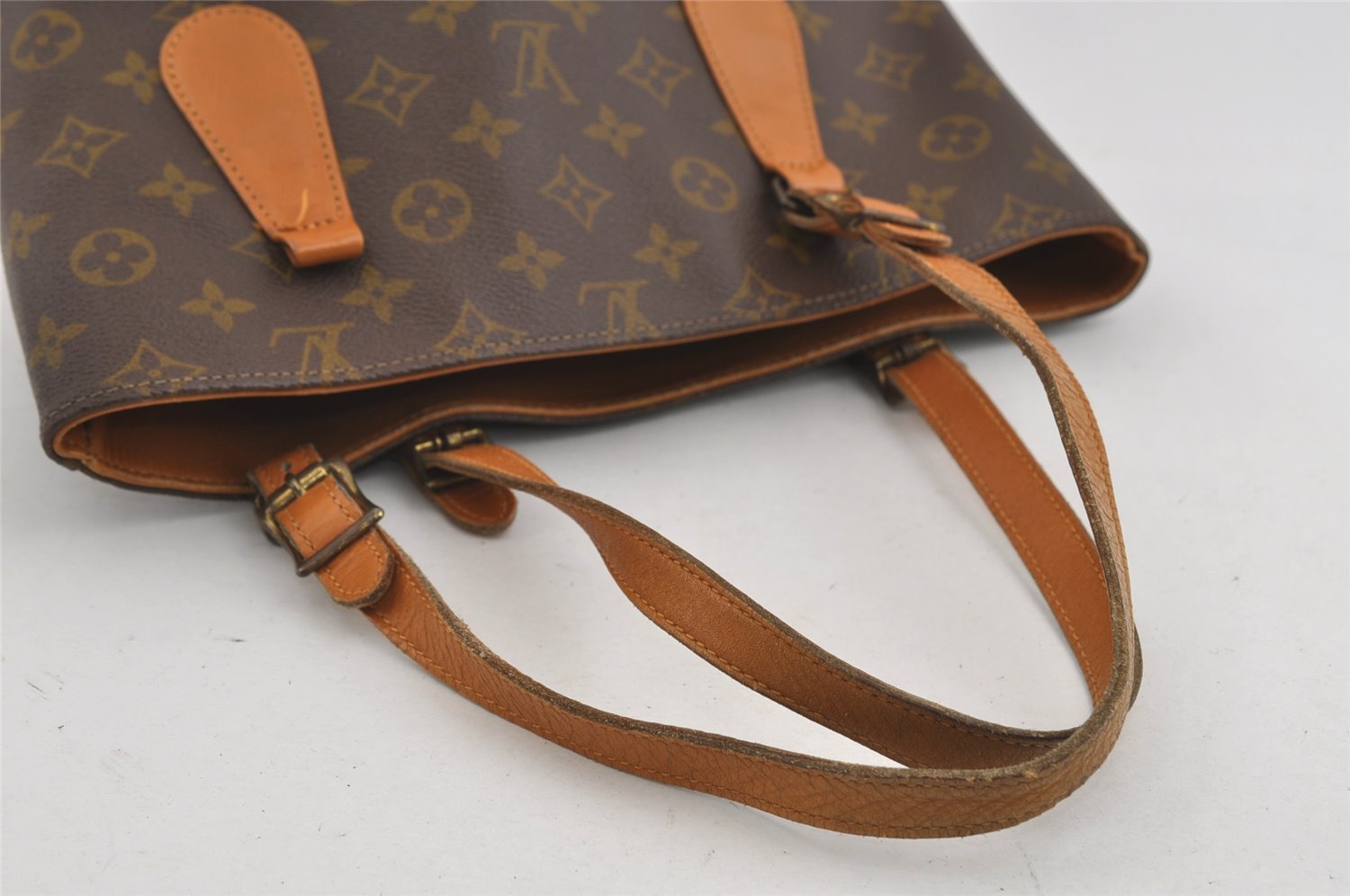 Auth Louis Vuitton Monogram Bucket GM Shoulder Bag T42236 USA Model Junk 1789I