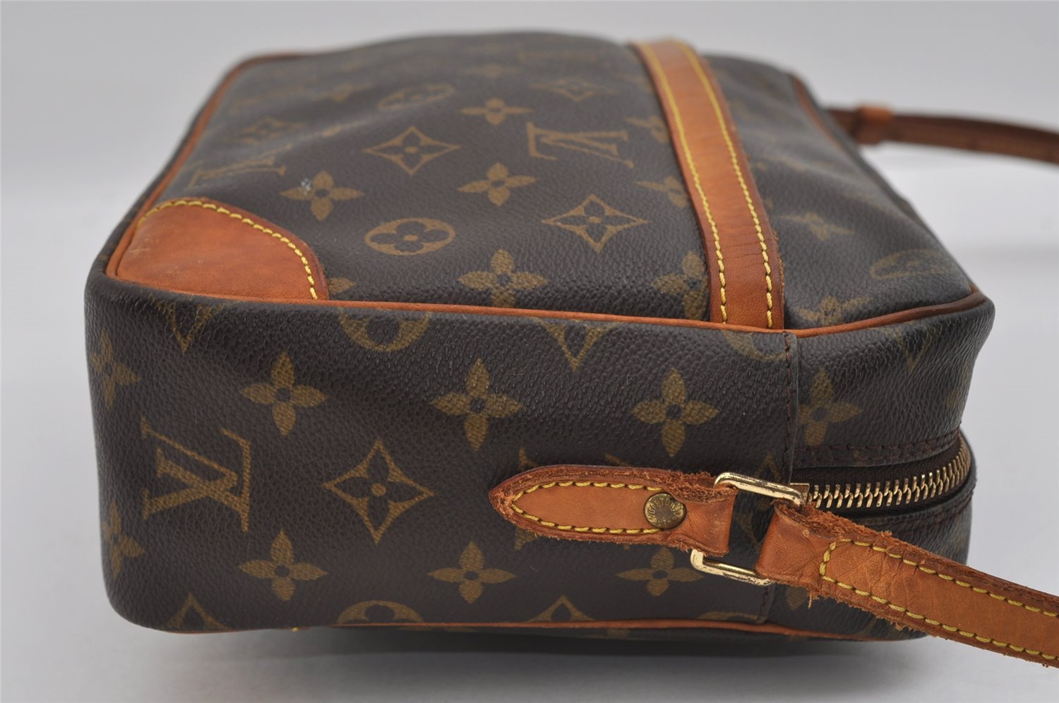 Authentic Louis Vuitton Monogram Trocadero 30 Shoulder Cross Bag M51272 LV 1793I