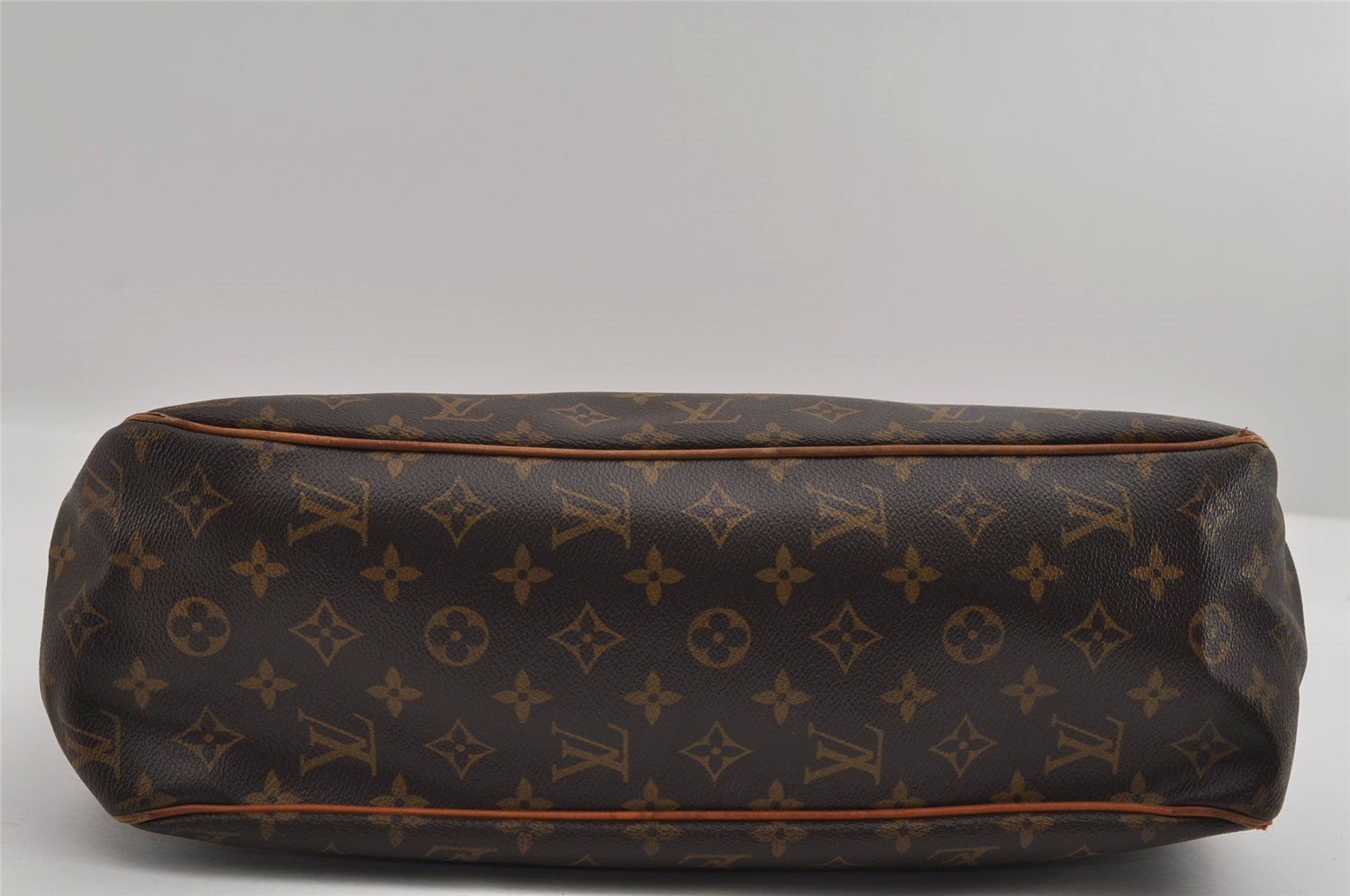 Authentic Louis Vuitton Monogram Batignolles Horizontal Tote Bag M51154 LV 1797I