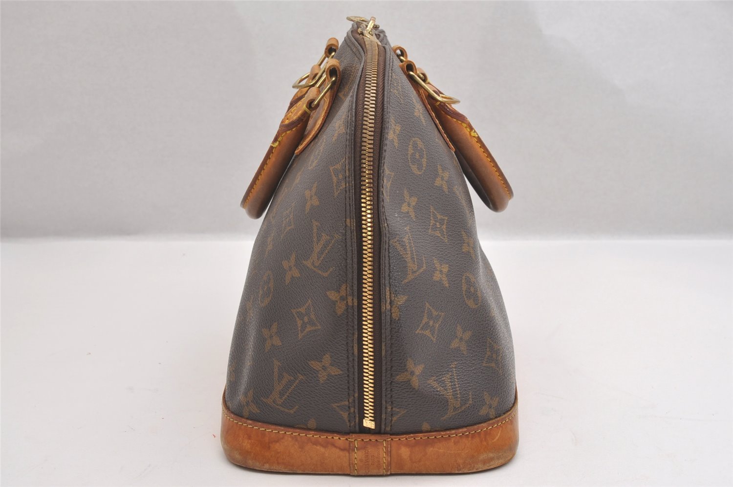 Authentic Louis Vuitton Monogram Alma Hand Bag Purse M51130 LV 1803I