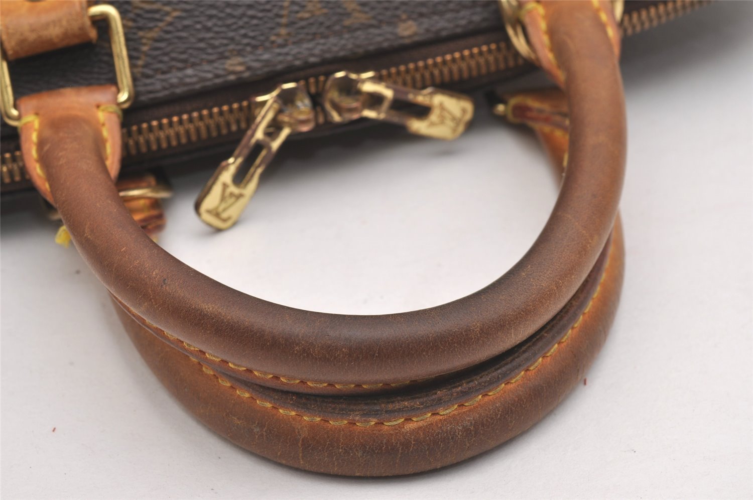 Authentic Louis Vuitton Monogram Alma Hand Bag Purse M51130 LV 1803I