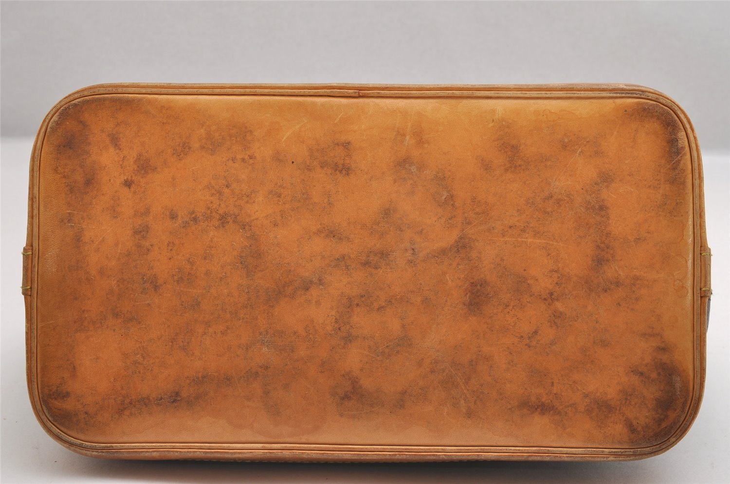 Authentic Louis Vuitton Monogram Alma Hand Bag Purse M51130 LV 1803I