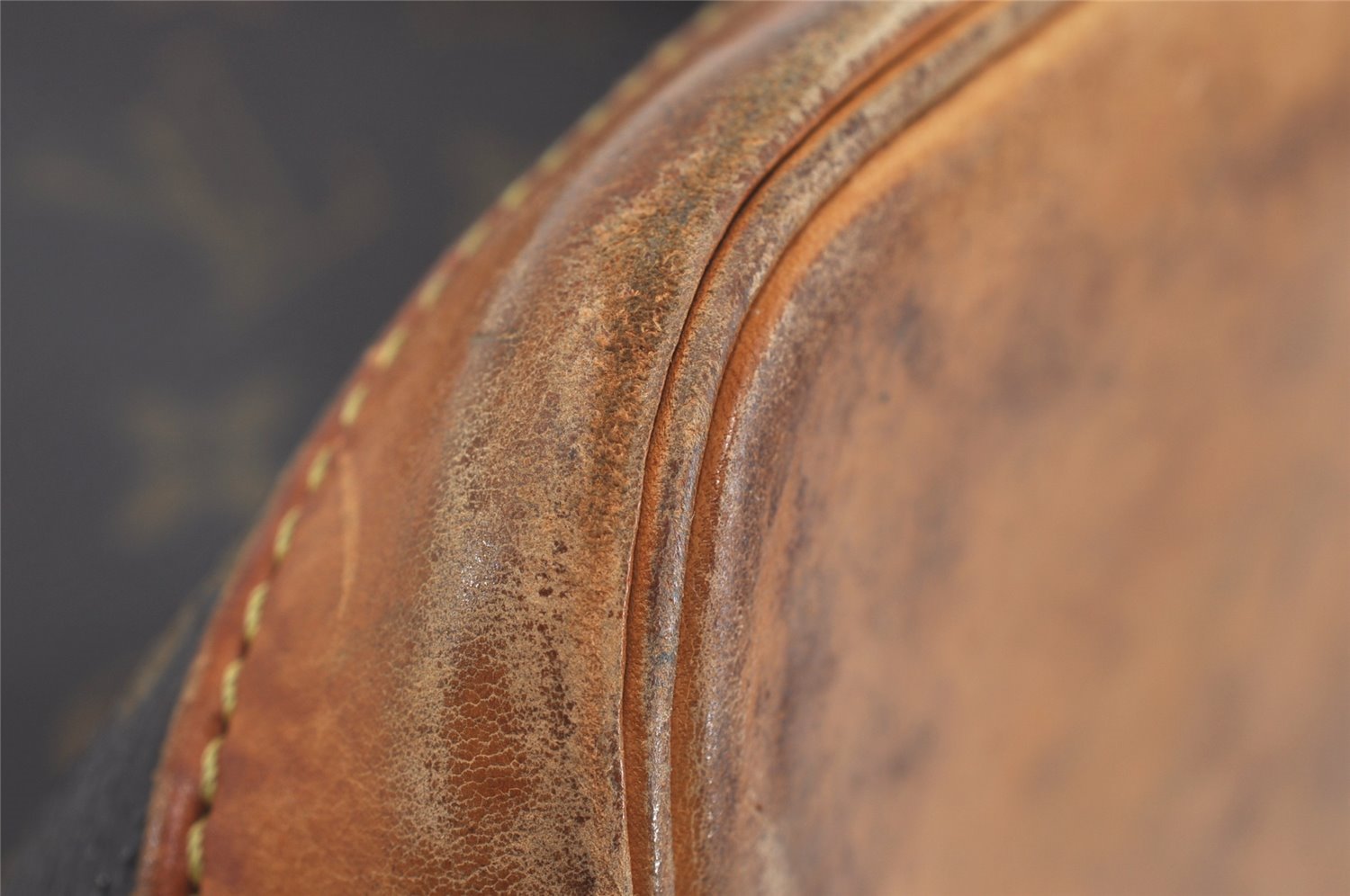 Authentic Louis Vuitton Monogram Alma Hand Bag Purse M51130 LV 1803I