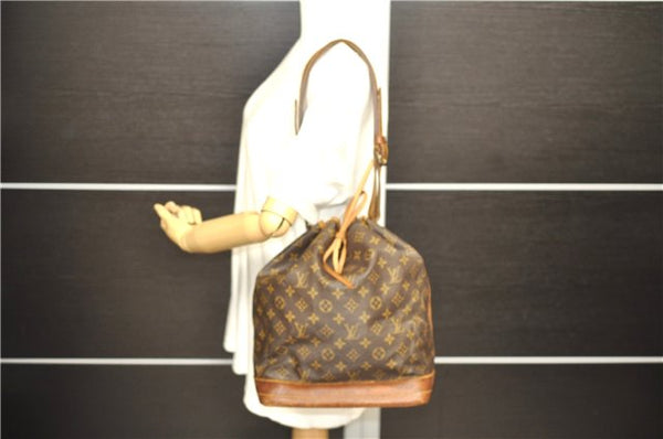 Authentic Louis Vuitton Monogram Noe Shoulder Bag M42224 LV 1804D