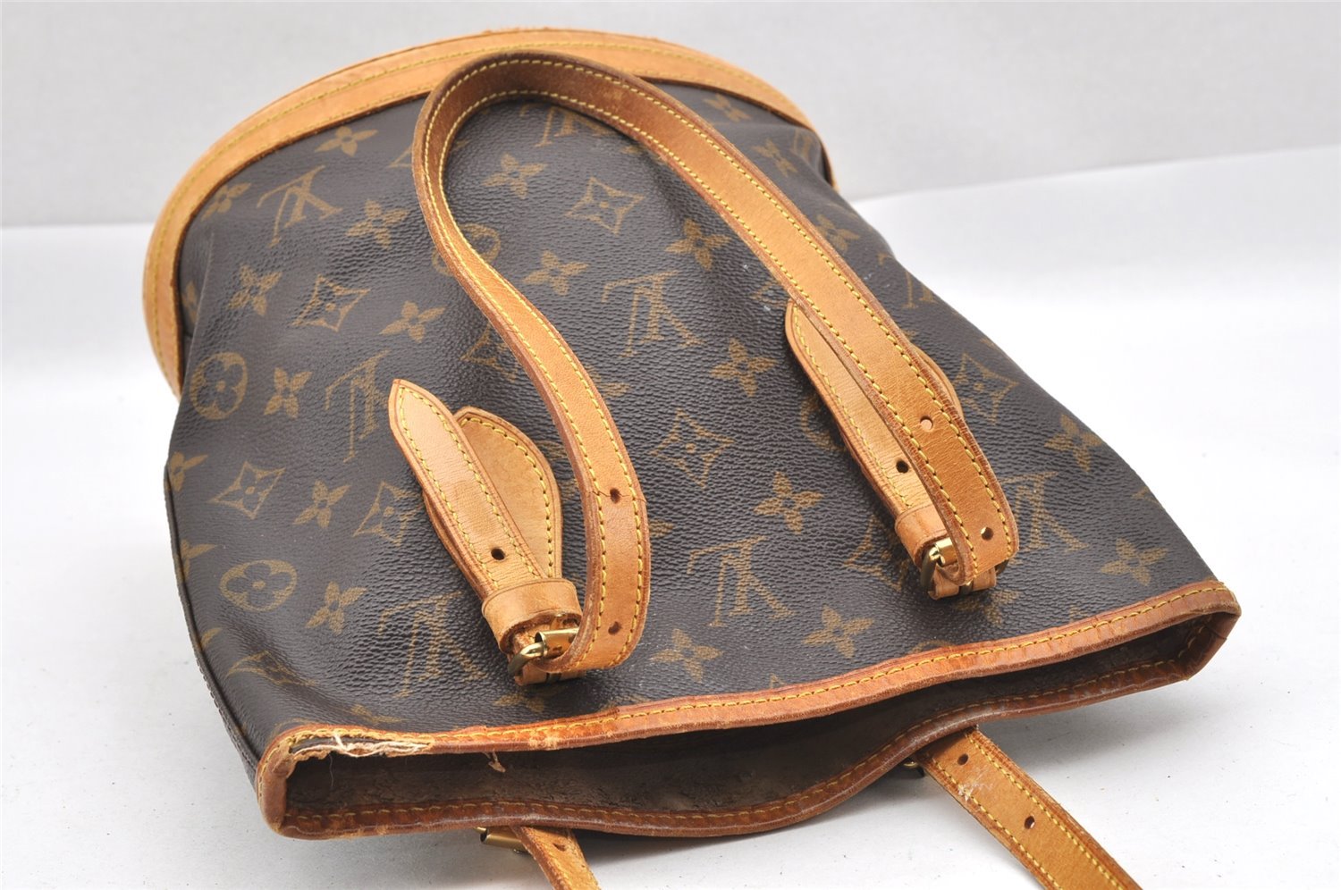 Authentic Louis Vuitton Monogram Bucket PM Shoulder Tote Bag M42238 Junk 1804I