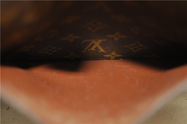 Auth Louis Vuitton Monogram Saint Cloud GM Shoulder Cross Bag M51242 LV 1807D
