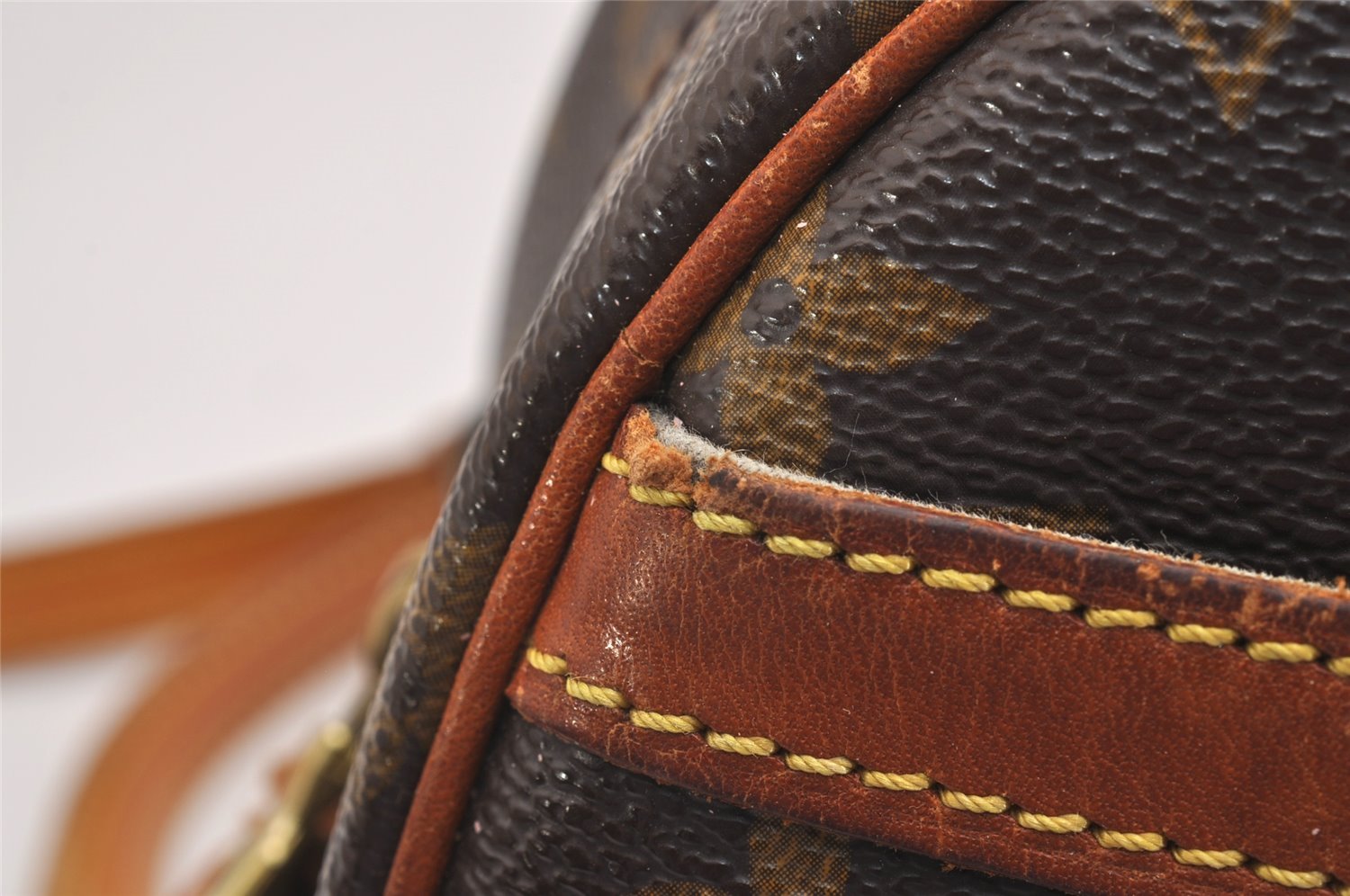 Authentic Louis Vuitton Monogram Blois Shoulder Cross Body Bag M51221 LV 1812I