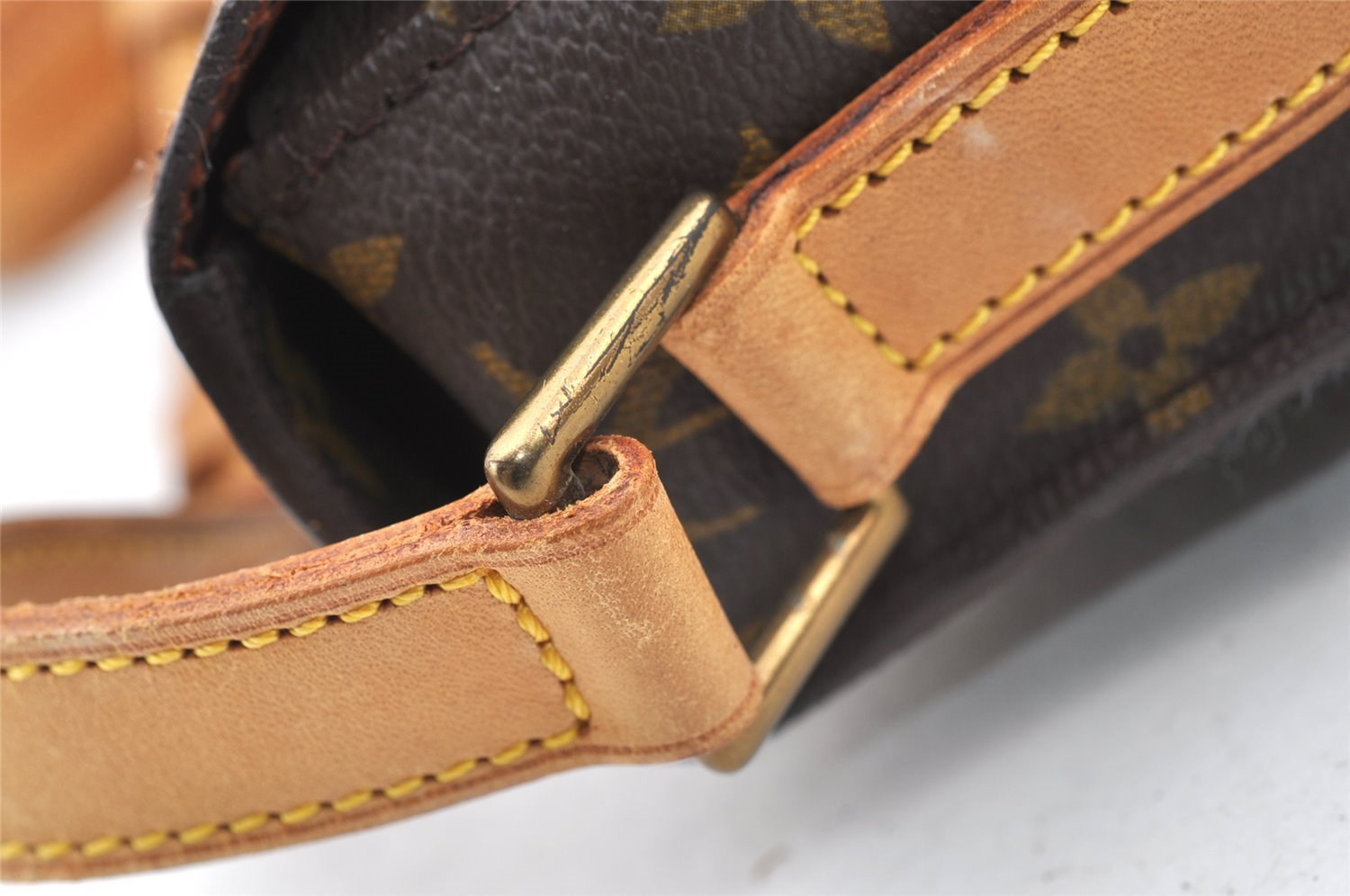 Authentic Louis Vuitton Monogram Saint Cloud GM M51242 Shoulder Cross Bag 1816I