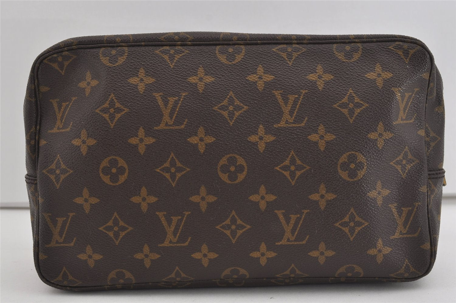 Auth Louis Vuitton Monogram Trousse Toilette 28 Clutch Hand Bag M47522 LV 1817I