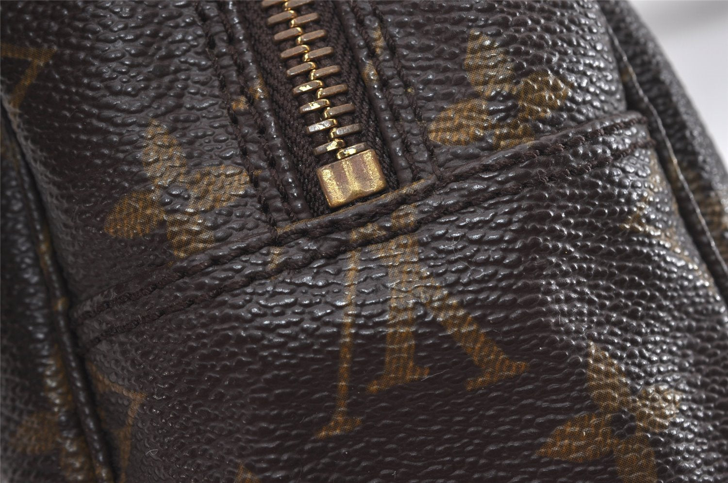 Auth Louis Vuitton Monogram Trousse Toilette 28 Clutch Hand Bag M47522 LV 1817I