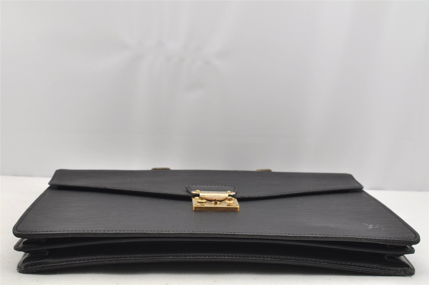 Authentic Louis Vuitton Epi Serviette Conseiller Briefcase Black M54422 LV 1818I