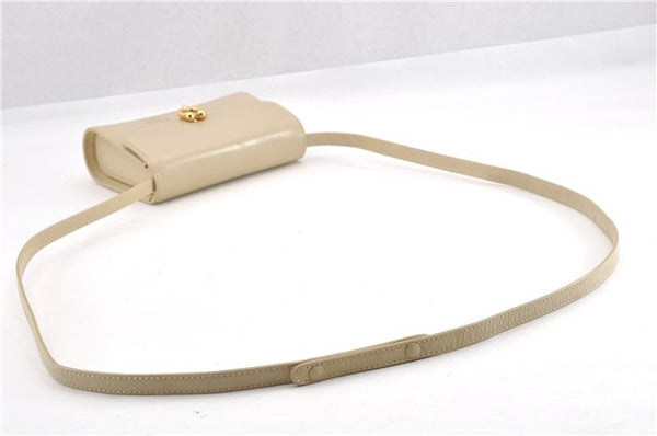 Authentic GUCCI Vintage Shoulder Cross Body Bag Purse Leather Beige 1821G