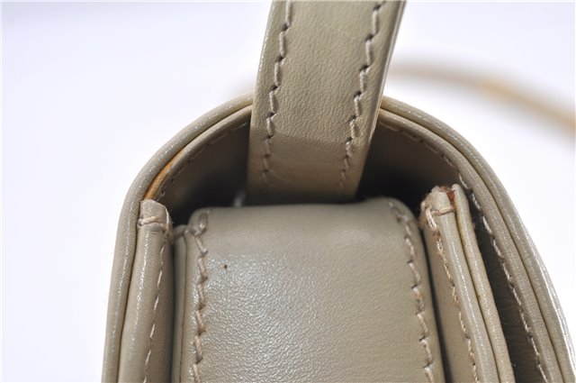 Authentic GUCCI Vintage Shoulder Cross Body Bag Purse Leather Beige 1821G