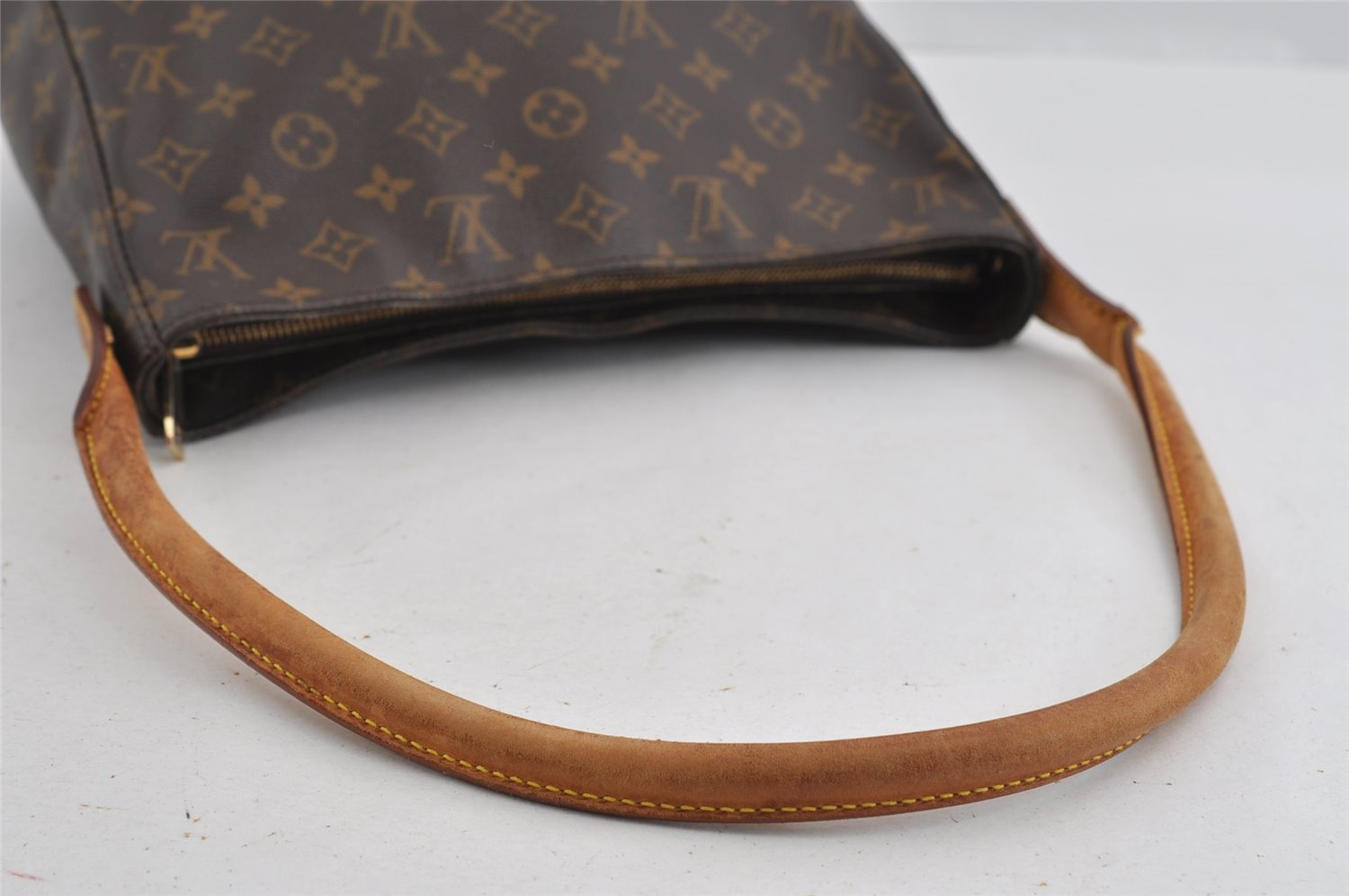 Authentic Louis Vuitton Monogram Looping GM Shoulder Bag M51145 LV 1825I