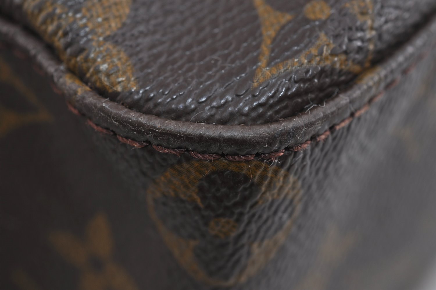 Authentic Louis Vuitton Monogram Looping GM Shoulder Bag M51145 LV 1825I