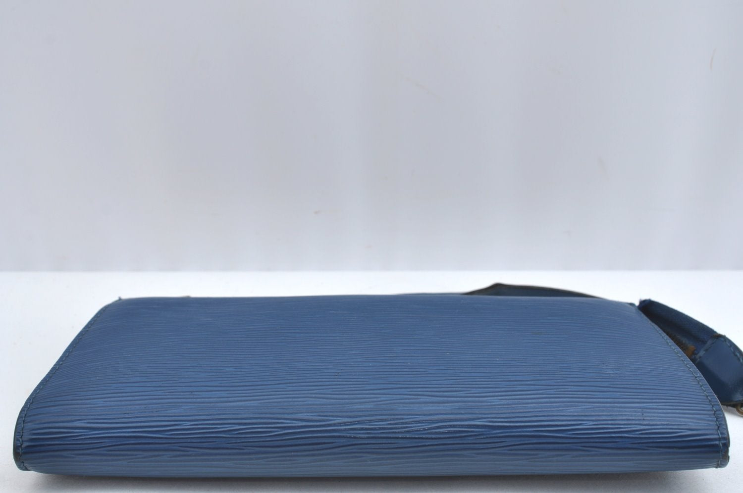 Authentic Louis Vuitton Epi Pochette Accessoires Pouch Blue M52945 LV 1845I