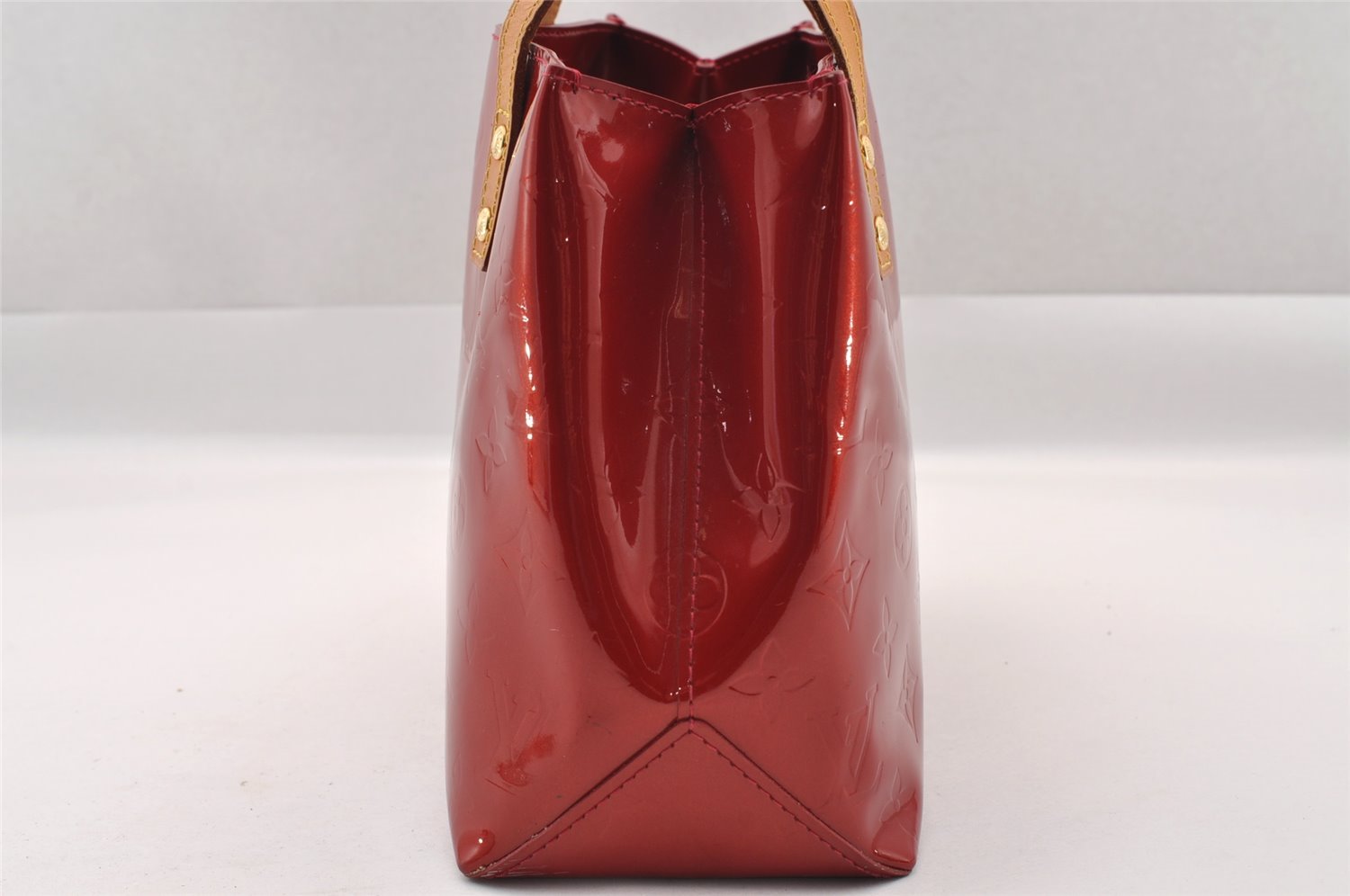 Authentic Louis Vuitton Vernis Reade PM Hand Bag Red M91088 LV 1869I