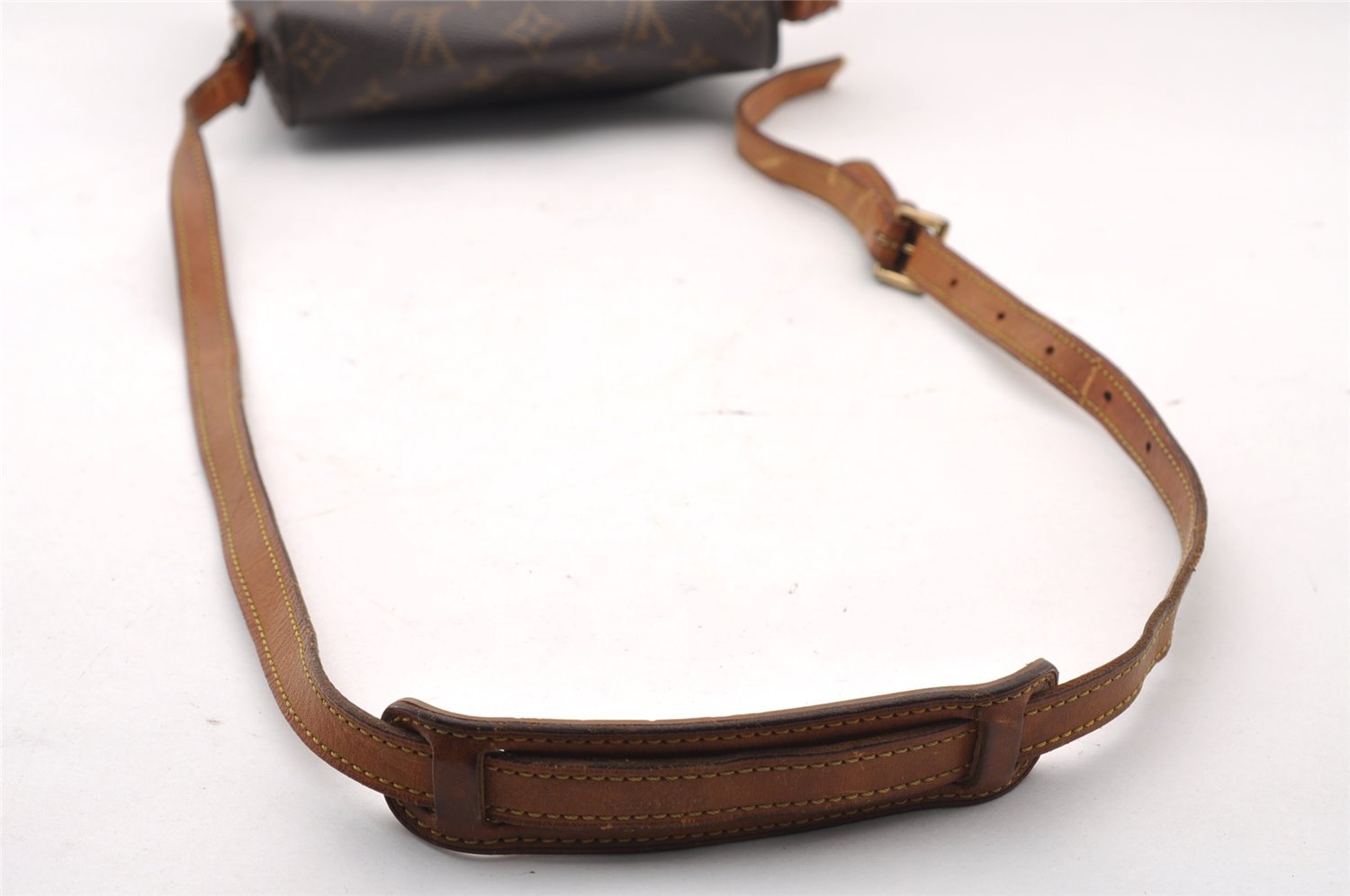 Authentic Louis Vuitton Monogram Saint Cloud MM M51243 Shoulder Bag Junk 1877I