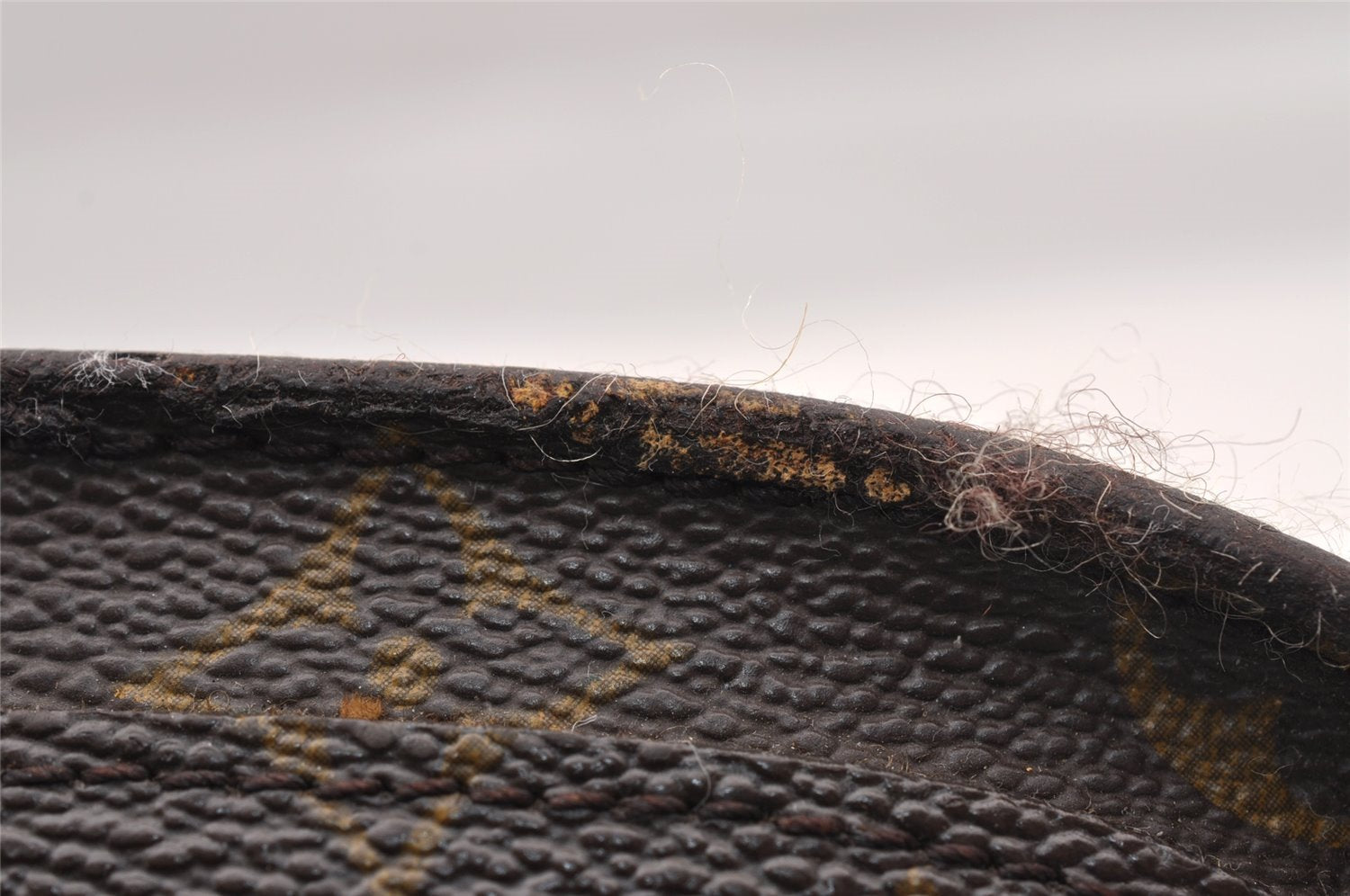 Authentic Louis Vuitton Monogram Saint Cloud MM M51243 Shoulder Bag Junk 1877I